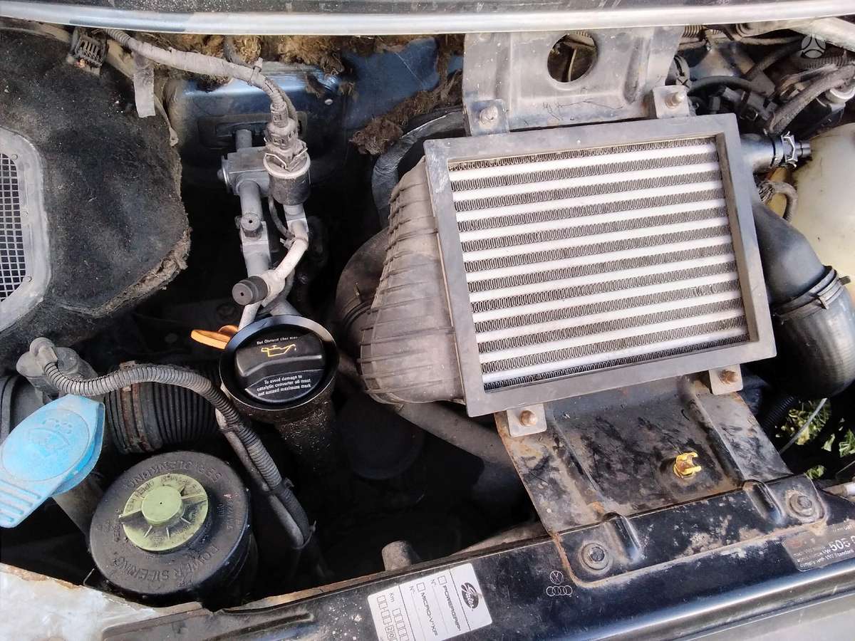 Volkswagen Caravelle по частям