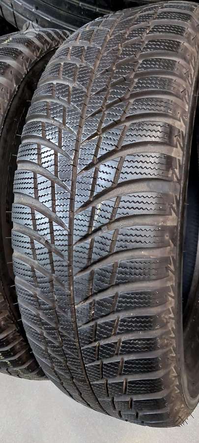 Bridgestone, winter 215/65 R17