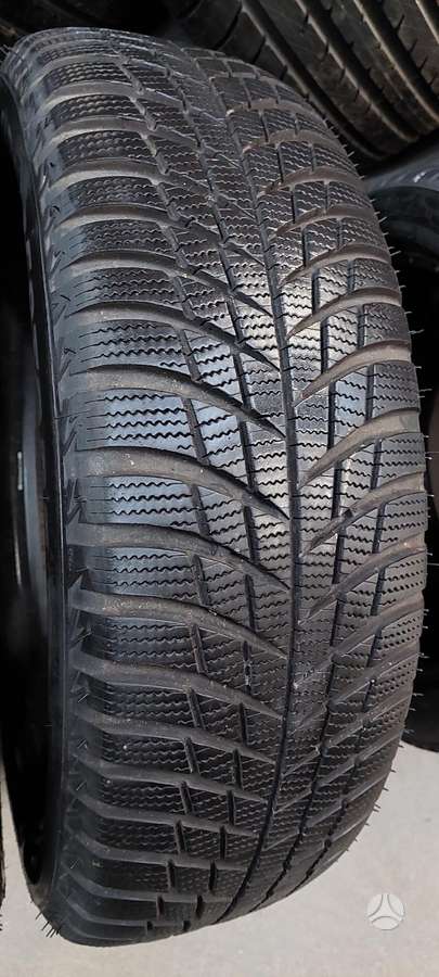 Bridgestone, зимние 215/65 R17