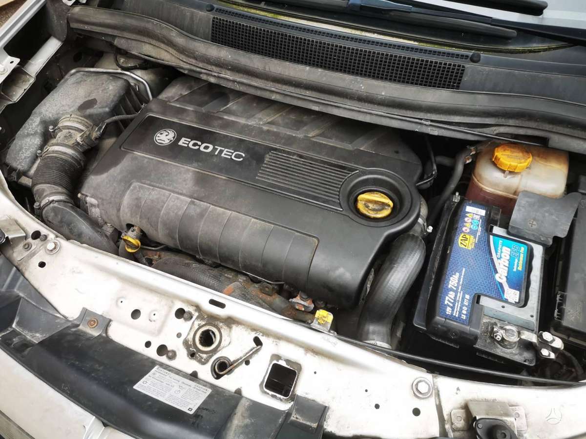 Opel Zafira rezerves daļās
