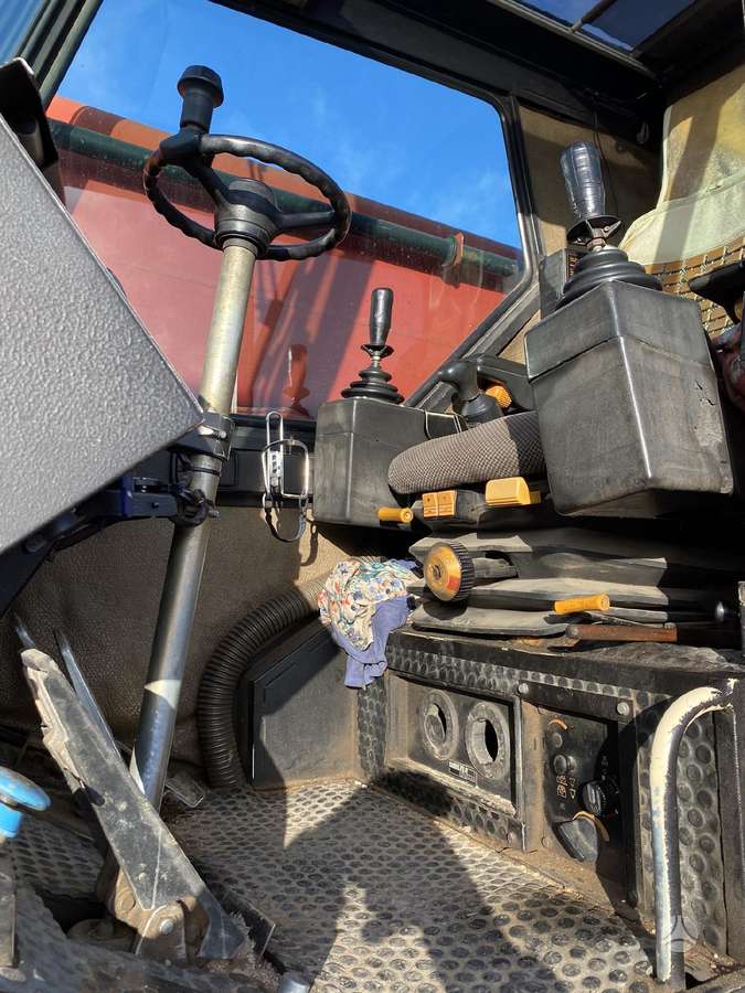 Liebherr LTM1025 / UTM 526, crane