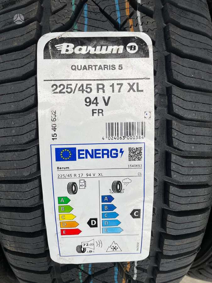 Barum Quartaris 5, universalios 225/45 R17