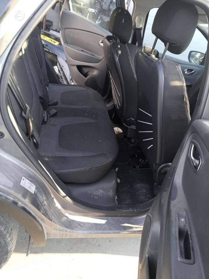 Renault Captur body parts