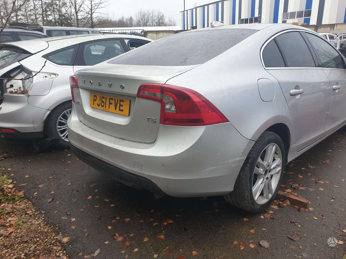 Volvo S60