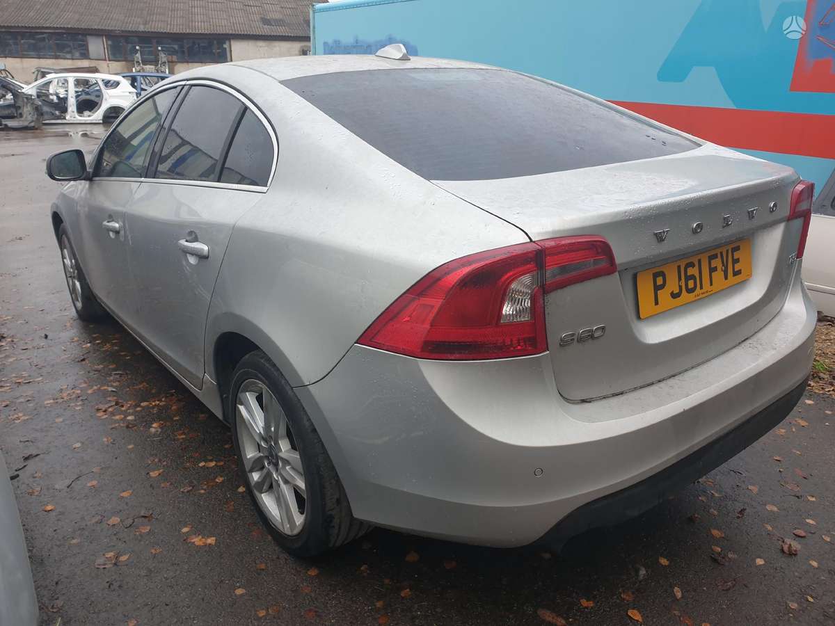 Volvo S60