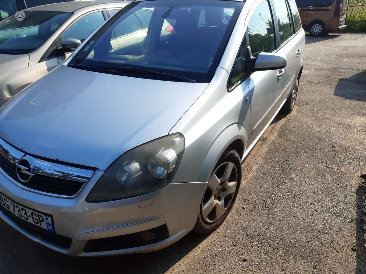 Opel Zafira rezerves daļās