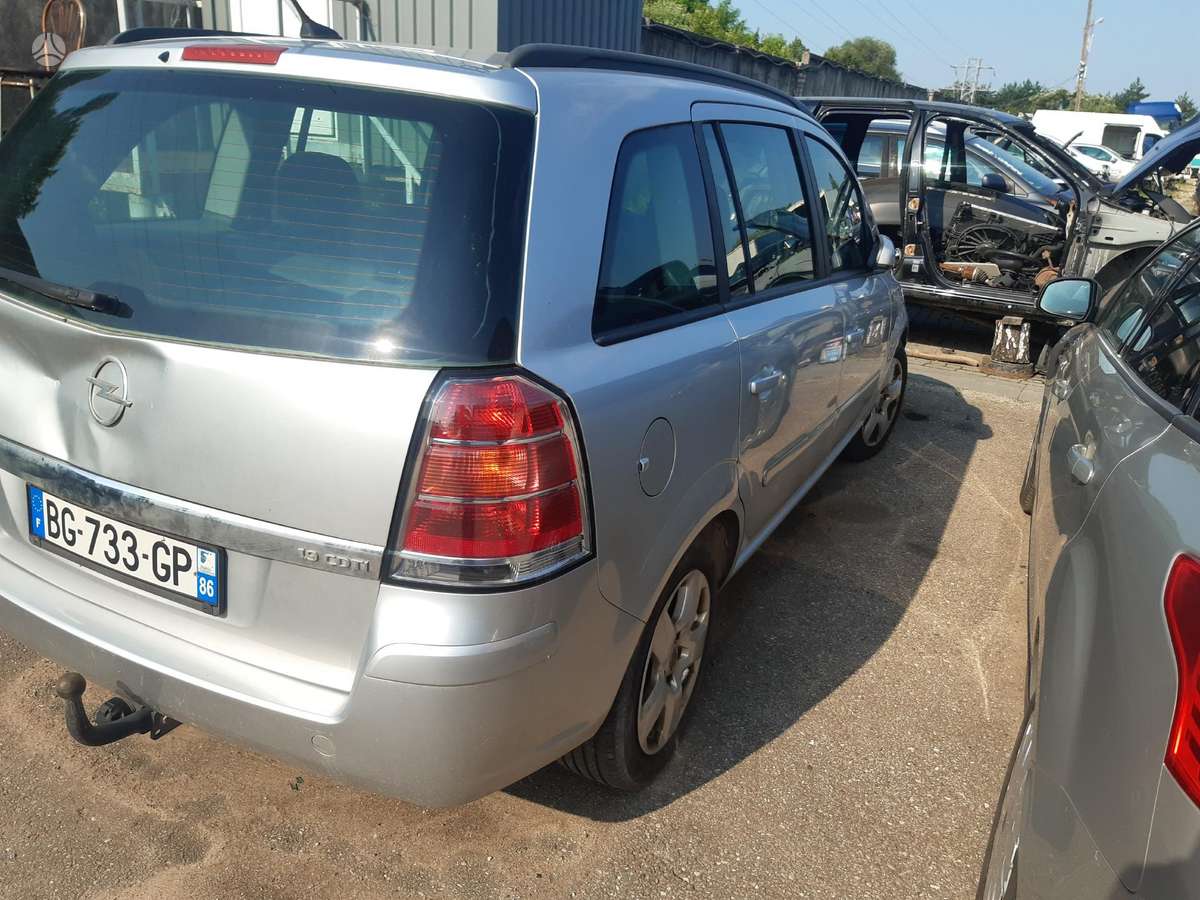 Opel Zafira rezerves daļās