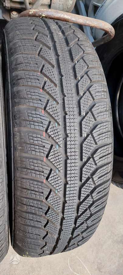 Semperit, ziemas 215/65 R17