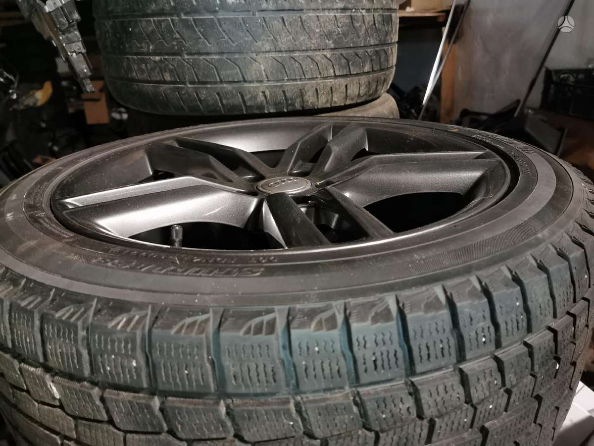 Audi A8 rezerves daļās