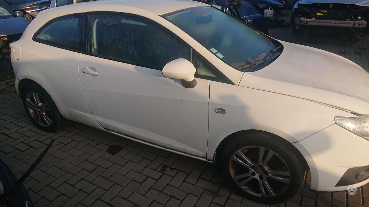 Seat Ibiza по частям