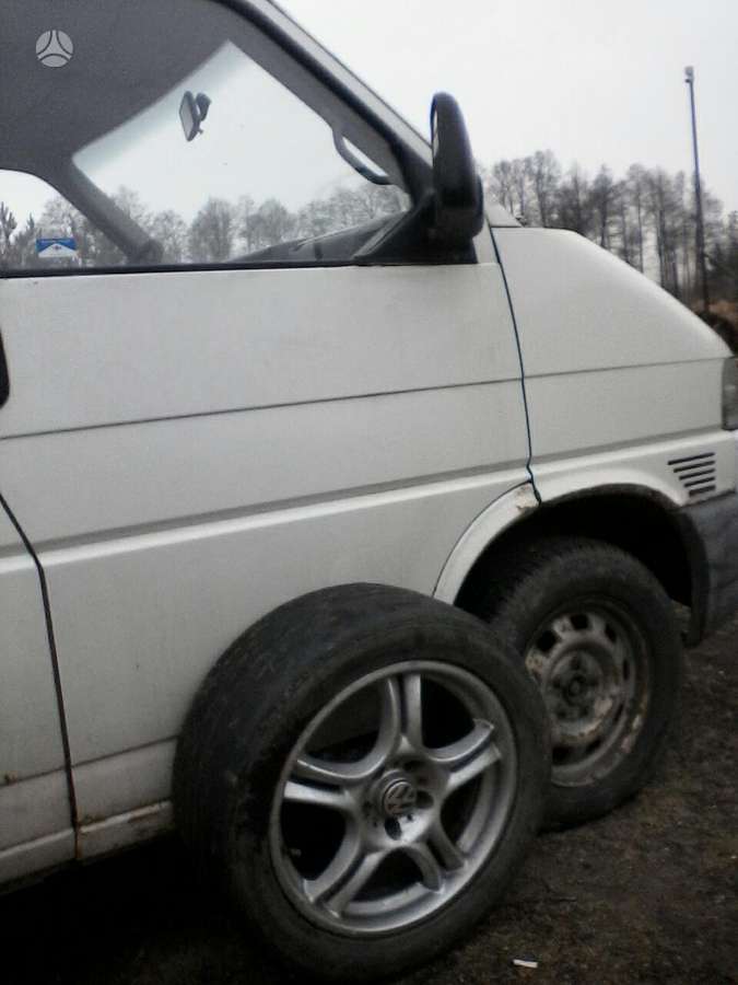Volkswagen Transporter по частям