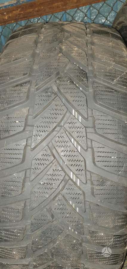 Dunlop, зимние 235/35 R19