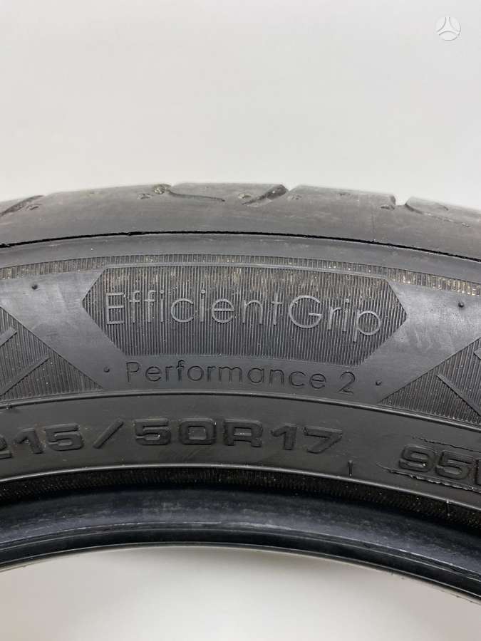 Goodyear Efficient Grip Perfomance2, летние 215/50 R17