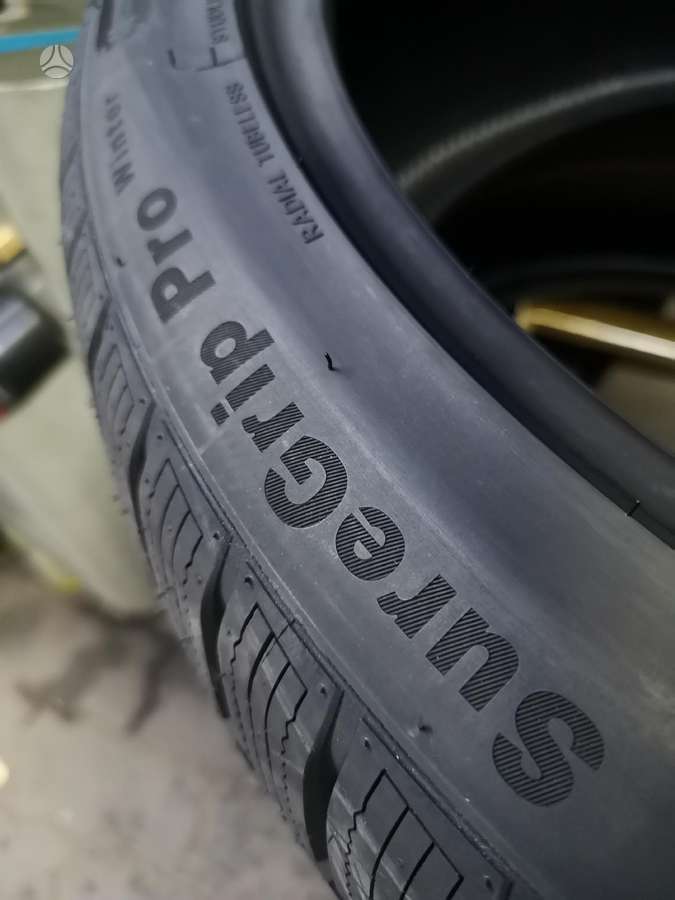 Gripmax SureGrip ProWinter, winter 275/35 R22