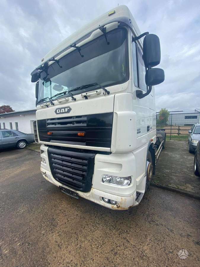 DAF 105 -460, kita