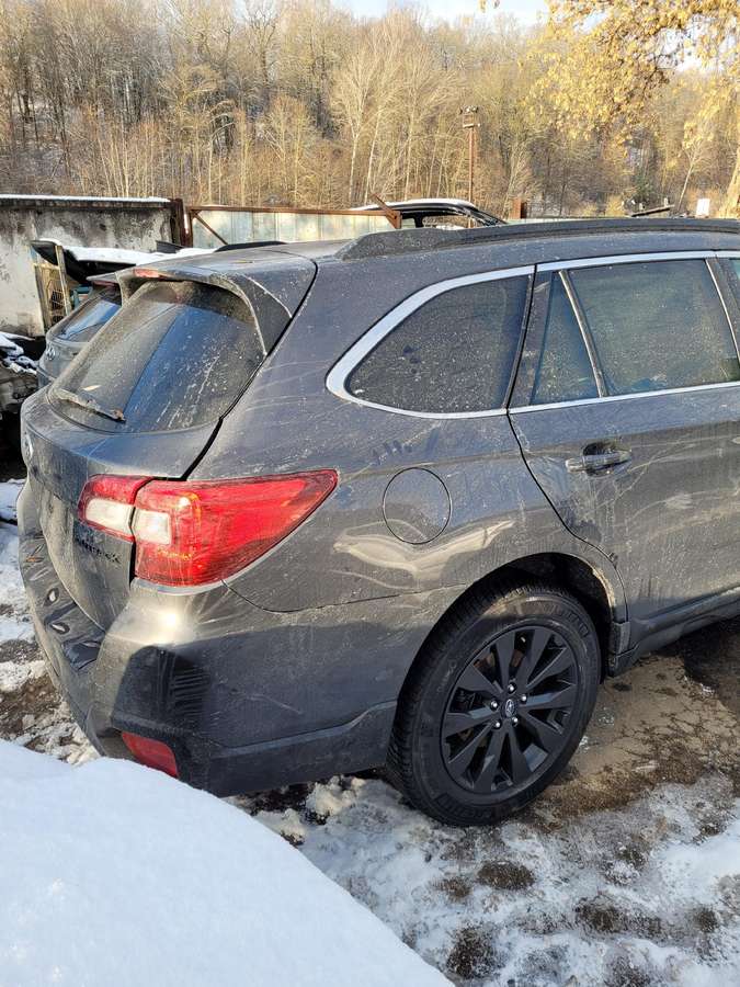 Subaru Outback rezerves daļās