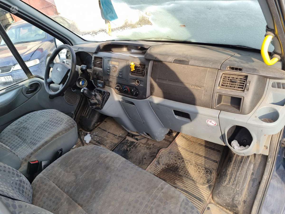 Ford Tranzit, passenger vans