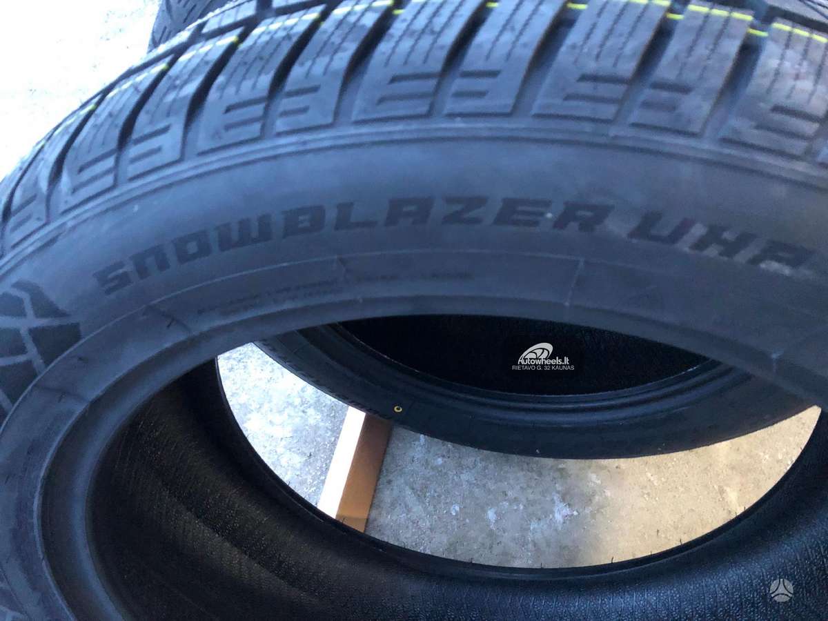 Windforce Snow Blazer UHP, winter 275/45 R20