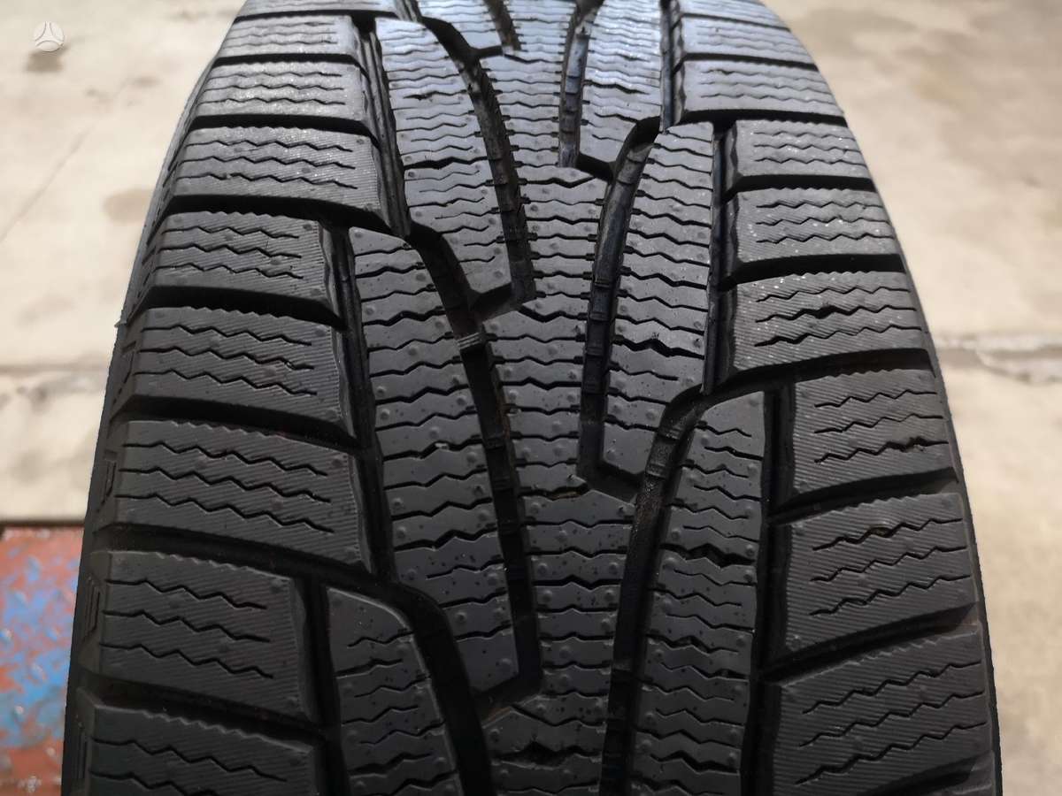 Kumho, зимние 225/55 R17
