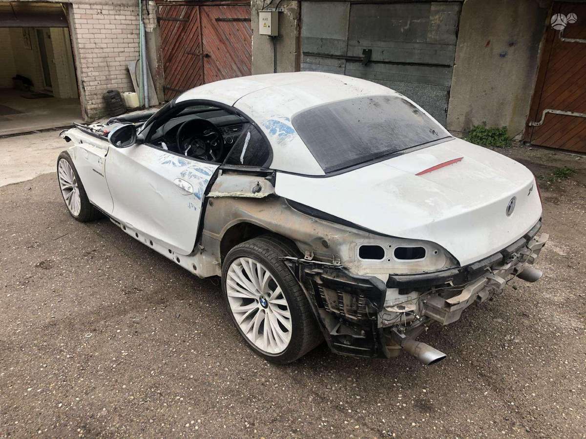 BMW Z4 for parts. N54b30a