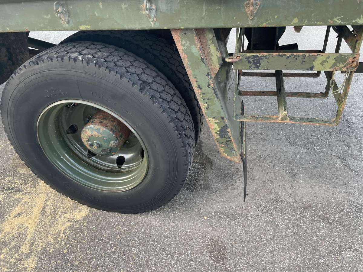 Iveco 10-16, bortiniai