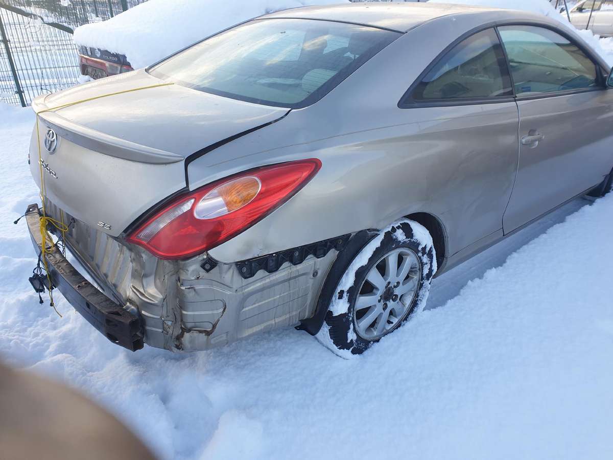Toyota Solara по частям