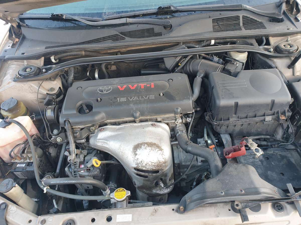 Toyota Solara dalimis