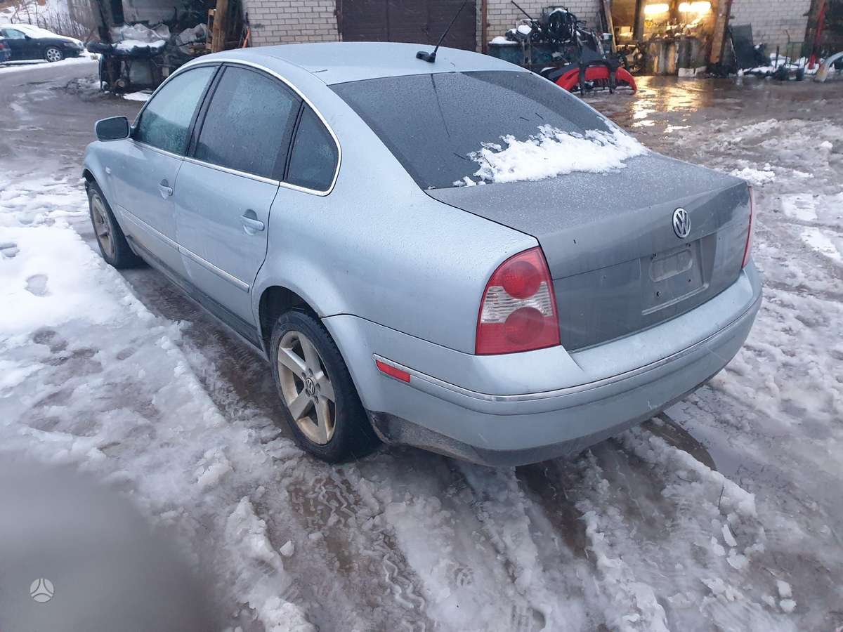 Volkswagen Passat for parts