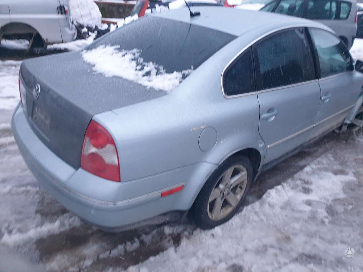 Volkswagen Passat for parts