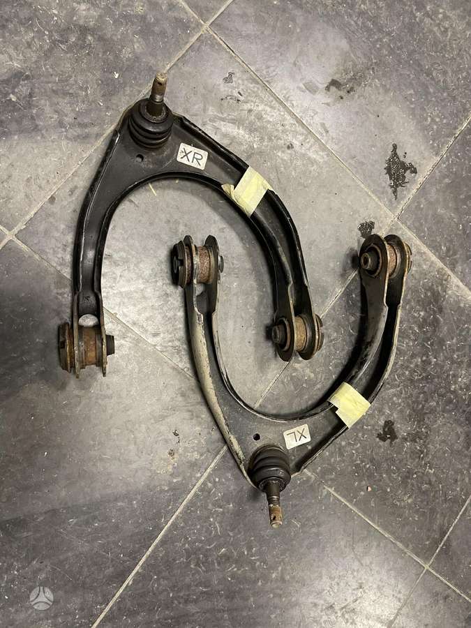 Lexus IS klasė Be defektu