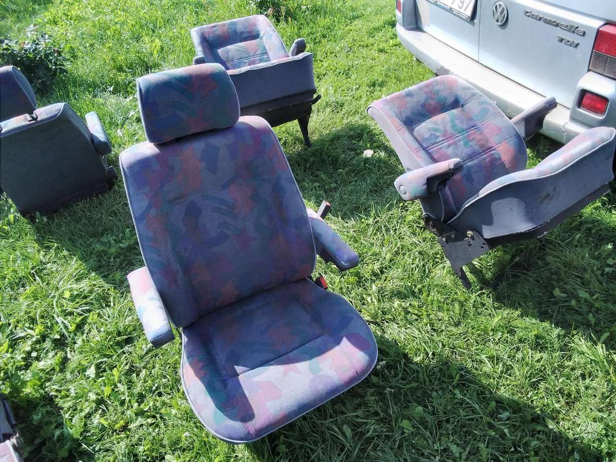 Volkswagen Multivan dalimis