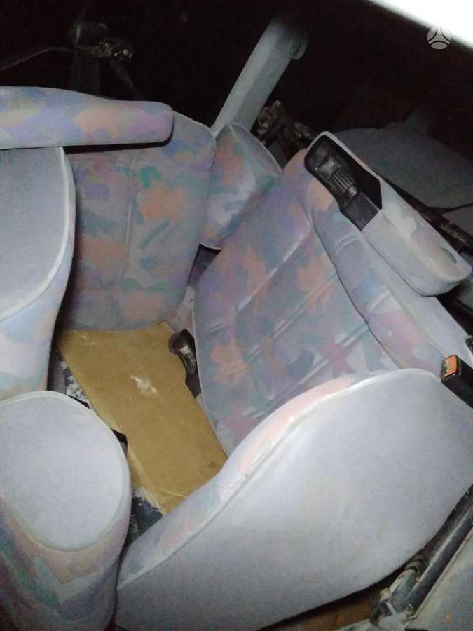 Volkswagen Multivan dalimis