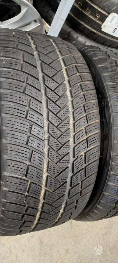 Vredestein, зимние 235/40 R19