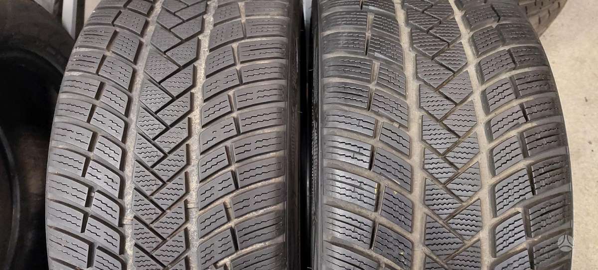 Vredestein, žieminės 235/40 R19