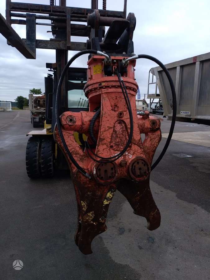 -Kita- 300, hydraulic shears