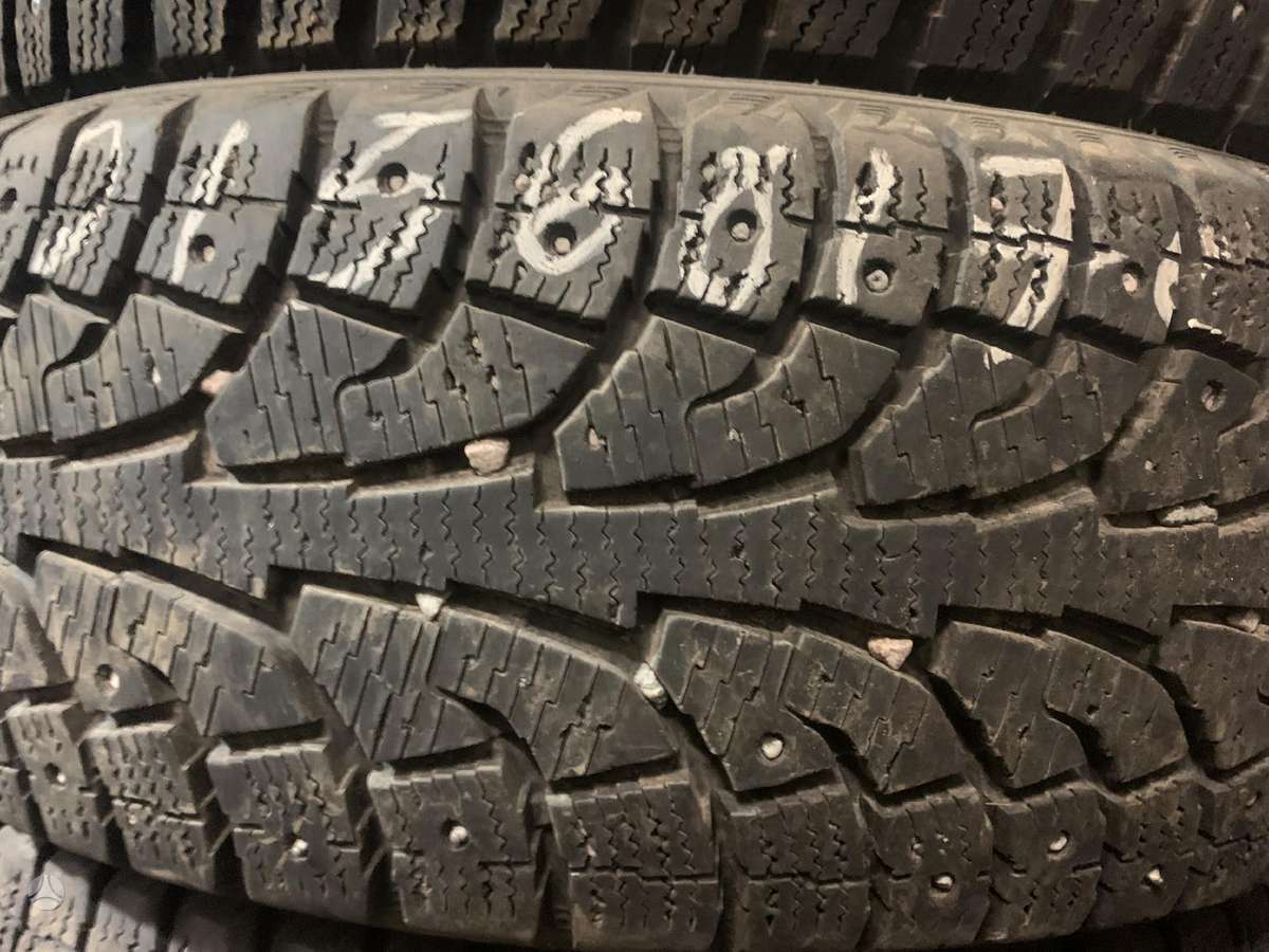 Hankook, žieminės 215/60 R17