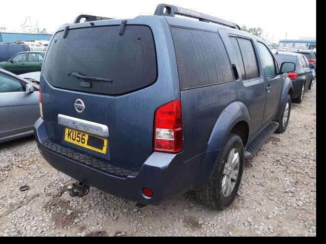 Nissan Pathfinder по частям