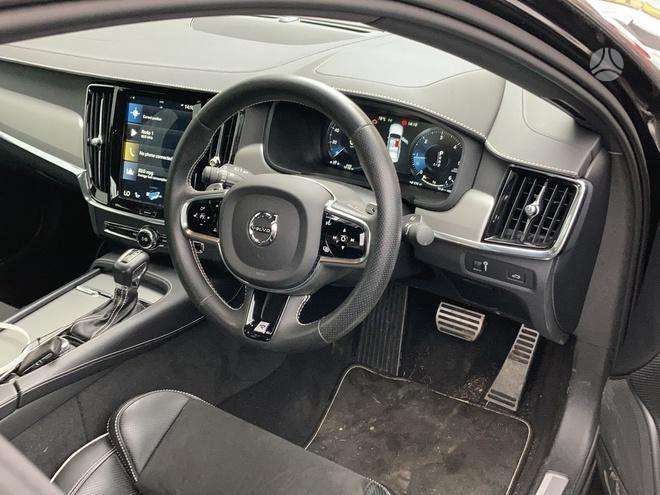 Volvo S90 dalimis