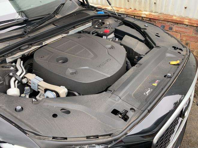 Volvo S90 dalimis