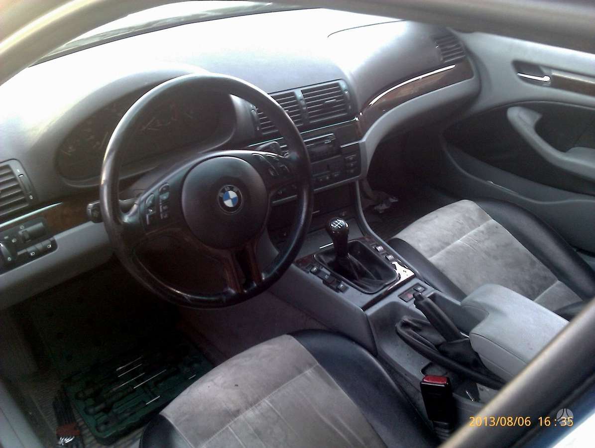 BMW 320 Dalimis