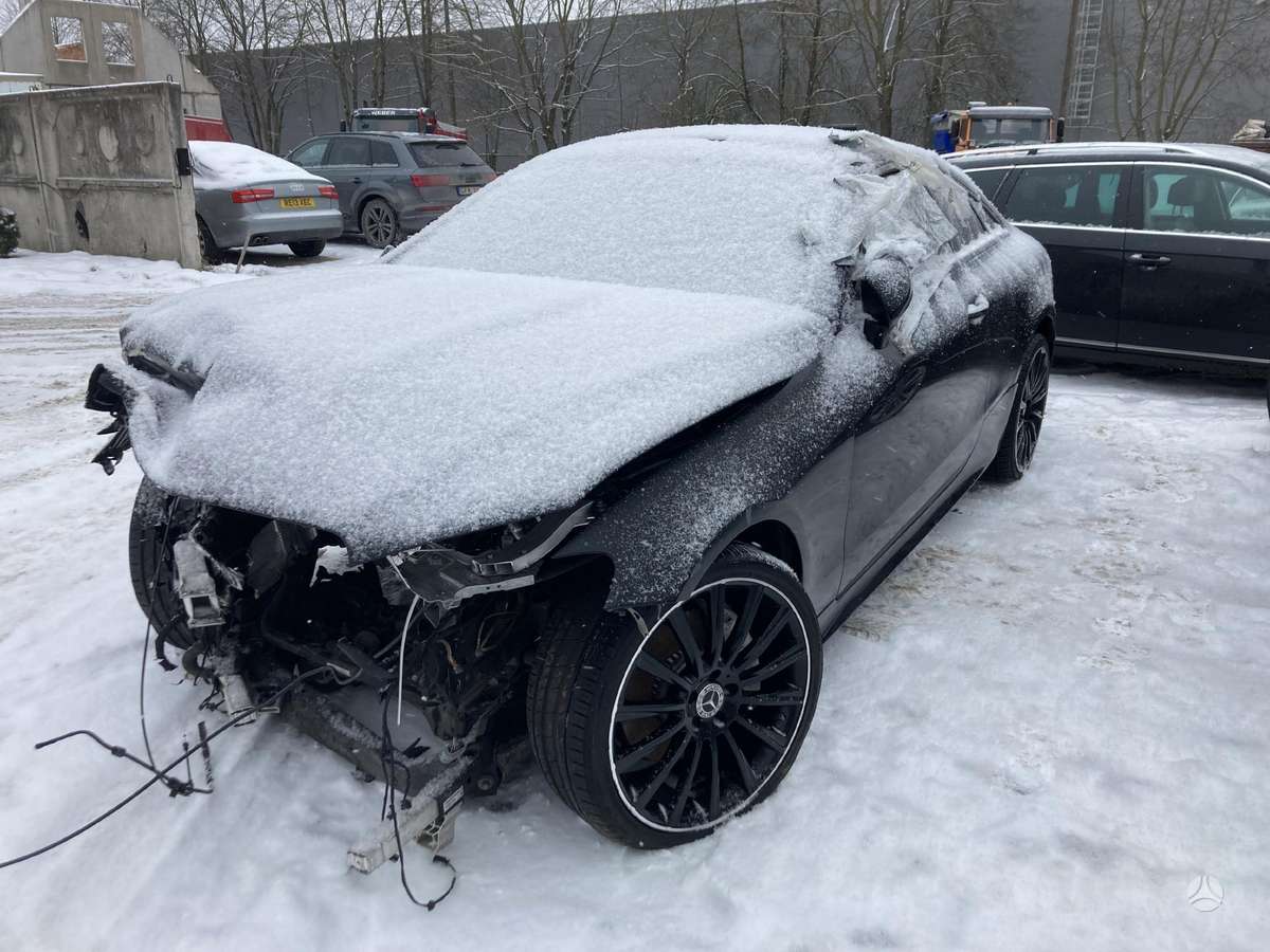 Mercedes-Benz E klasė for parts