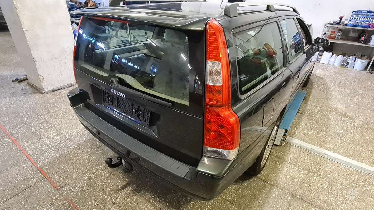 Volvo V70