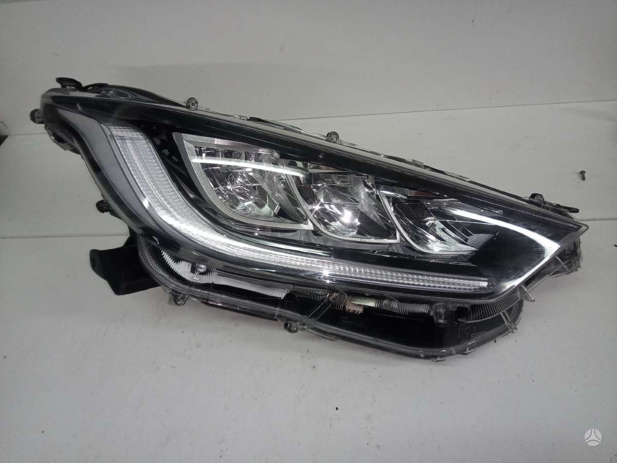 Toyota Yaris kėbulo dalys