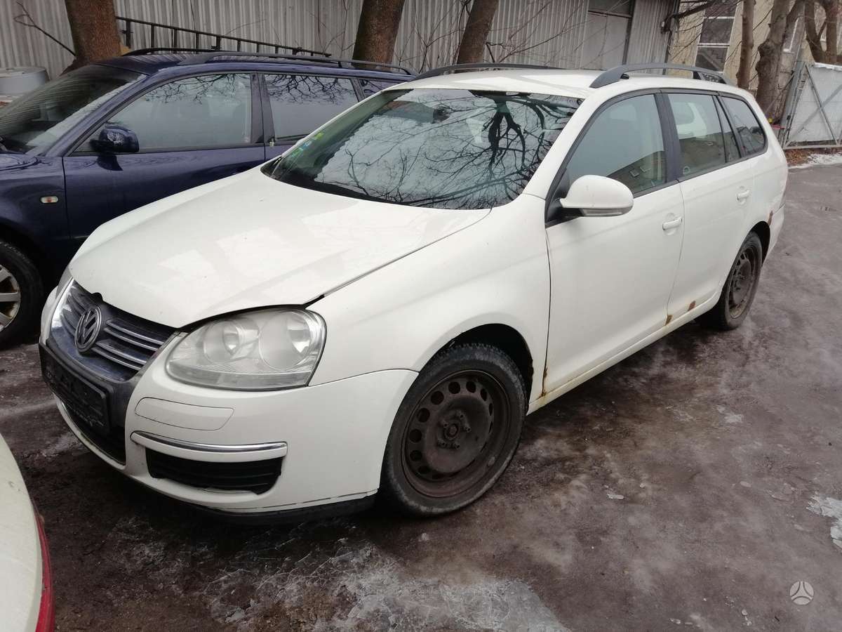 Volkswagen Golf Dalimis