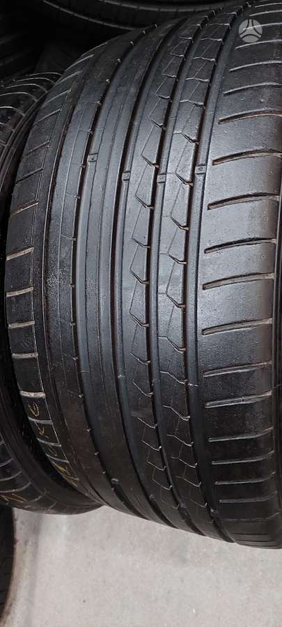Dunlop, летние 285/30 R21