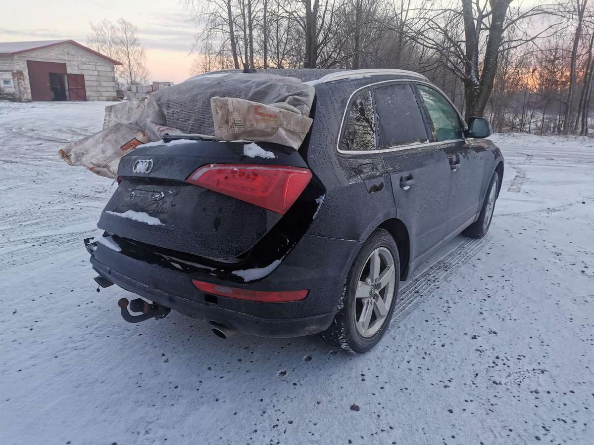 Audi Q5 dalimis. 140000km