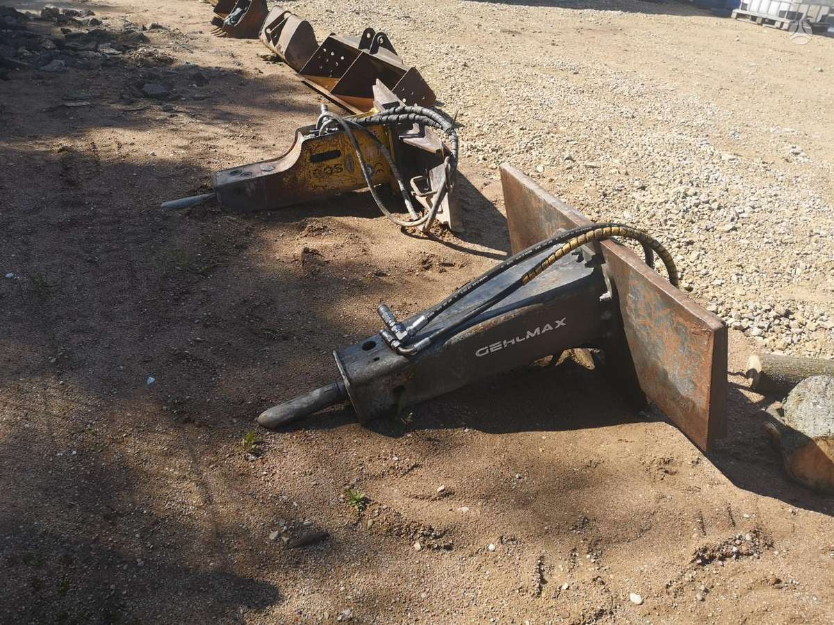 Bobcat 130-770, kausi