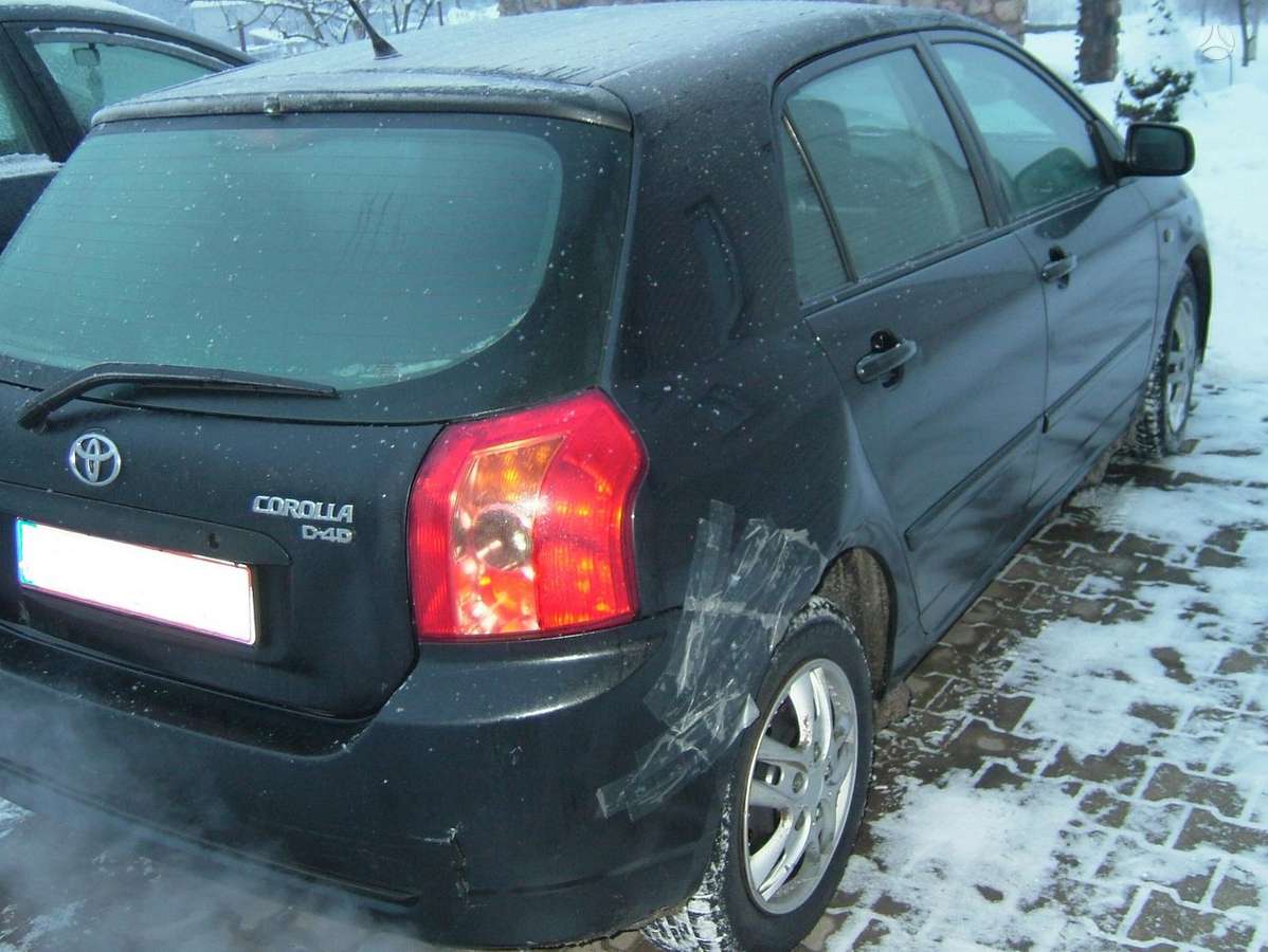 Toyota Corolla dalimis