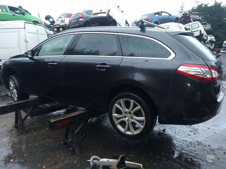 Peugeot 508 dalimis