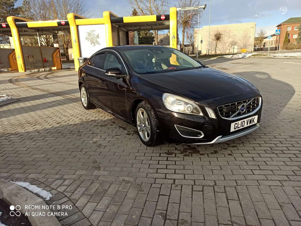 Volvo S60